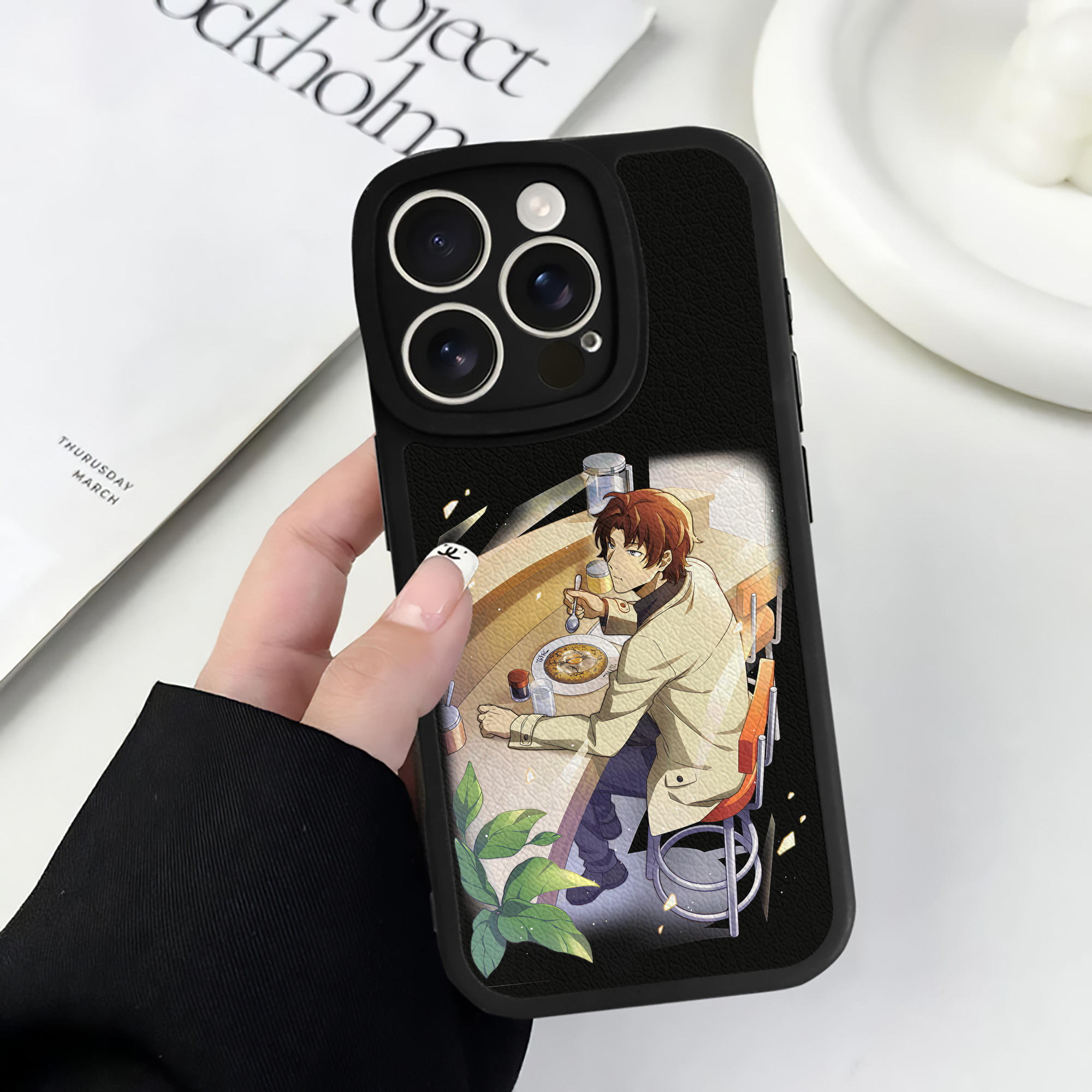 （画像用） 文豪ストレイドッグス Bungo Stray Dogs 【iPhone 16シリーズ対応】シリコンスマホケース（レザー調） 材質：シリコン